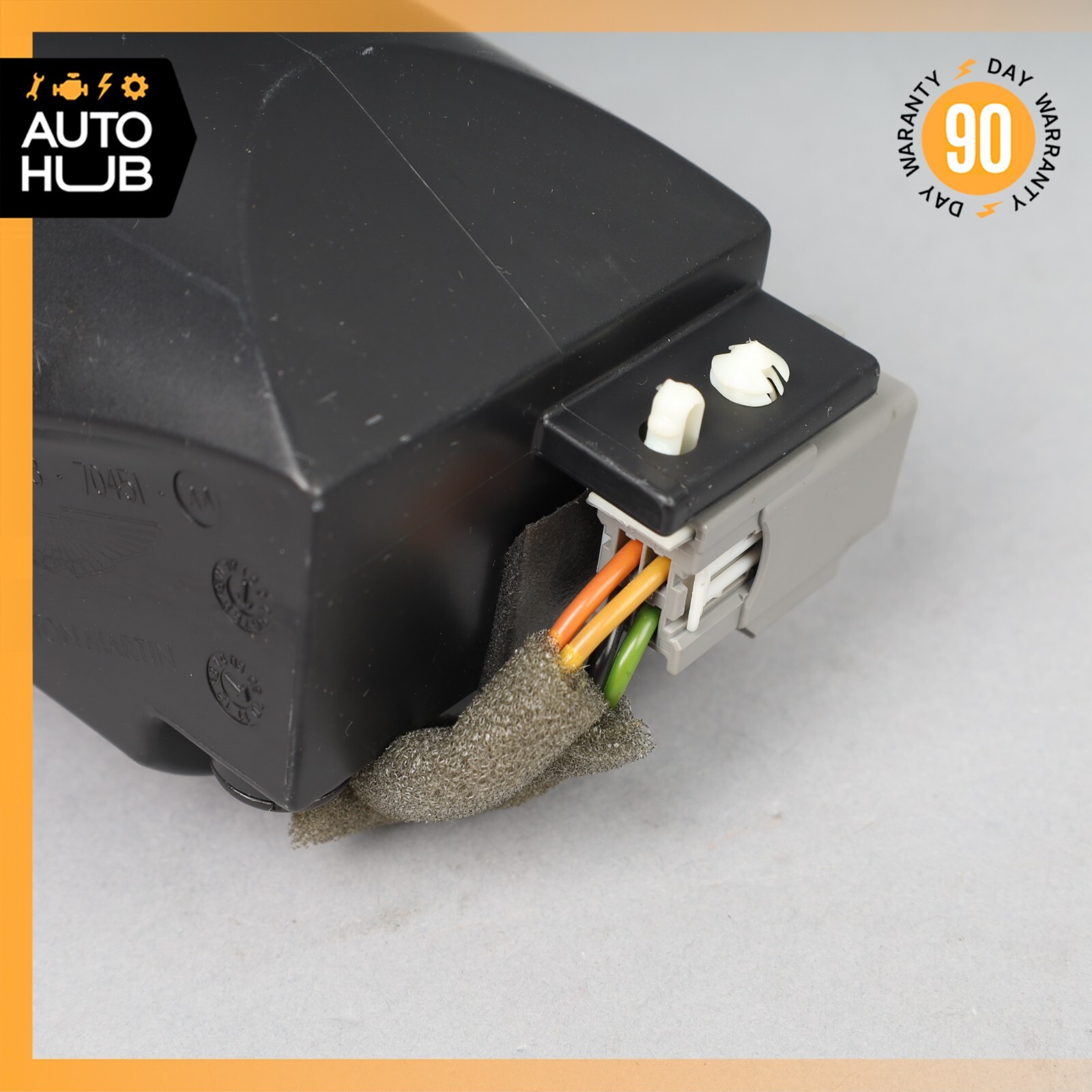 05-24 Aston Martin Rapide DB9 DBS Bang & Olufsen Center Dashboard Speaker OEM