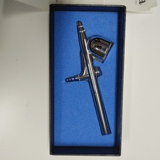 Iwata HP-C Airbrush
