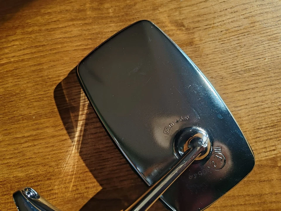 Par de guardabarros/espejos retrovisores cromados FIAT 125 nuevos Foto 3 de 4