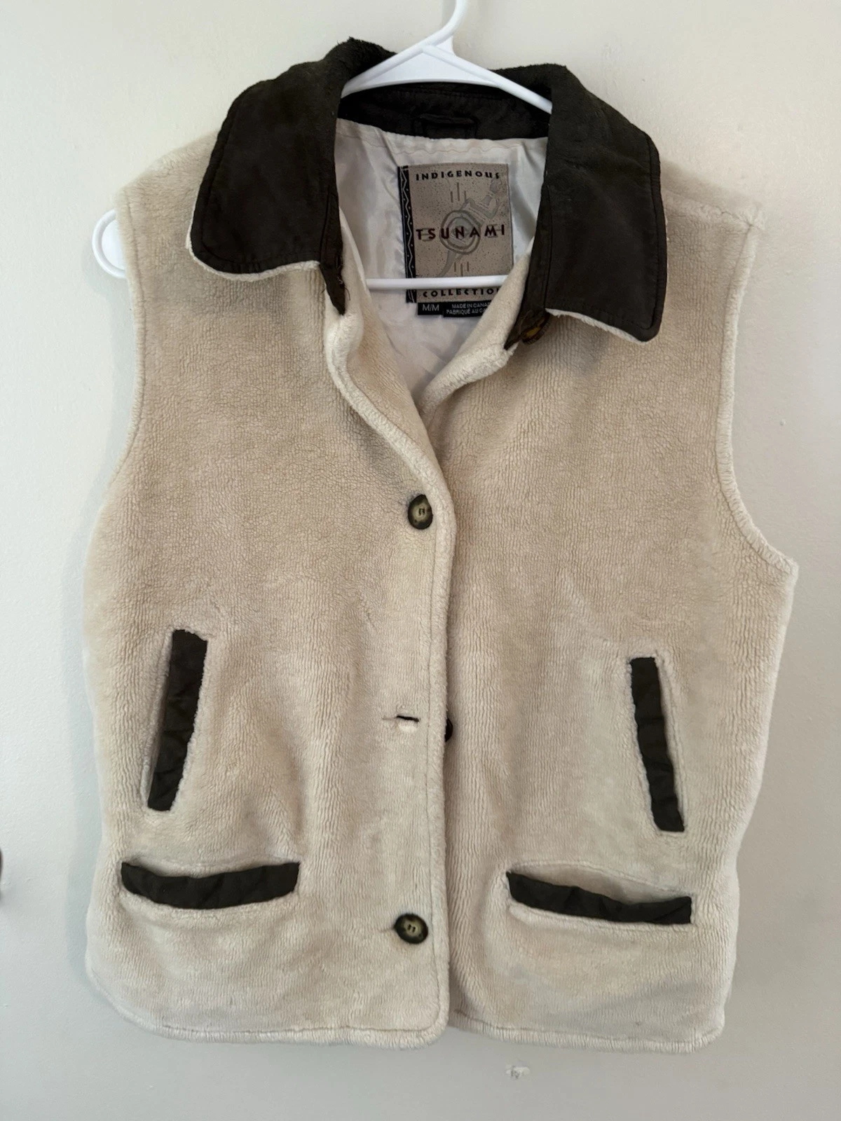 Indigenous Tsunami Sherpa Vest Mens M Cream Fleece Western Outdoor Canada