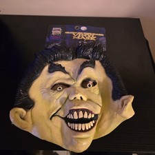 2000 NEW DISGUISE INC FRIGHT ASYLUM Ward D Dearly Departed Mask Glow In The Dark