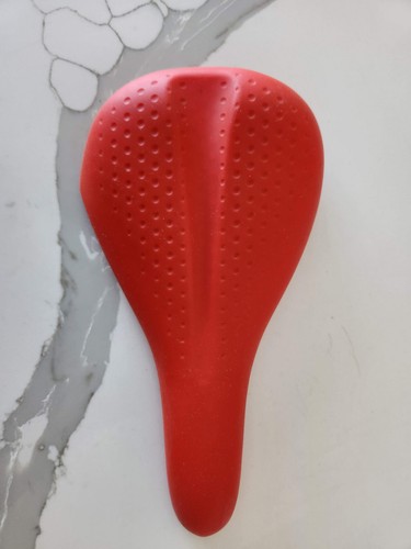 Delta HexAir Racing Bike Saddle Cover Cushion 254mm x 140mm Red