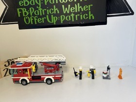 LEGO CITY: Fire Ladder Truck (60107)