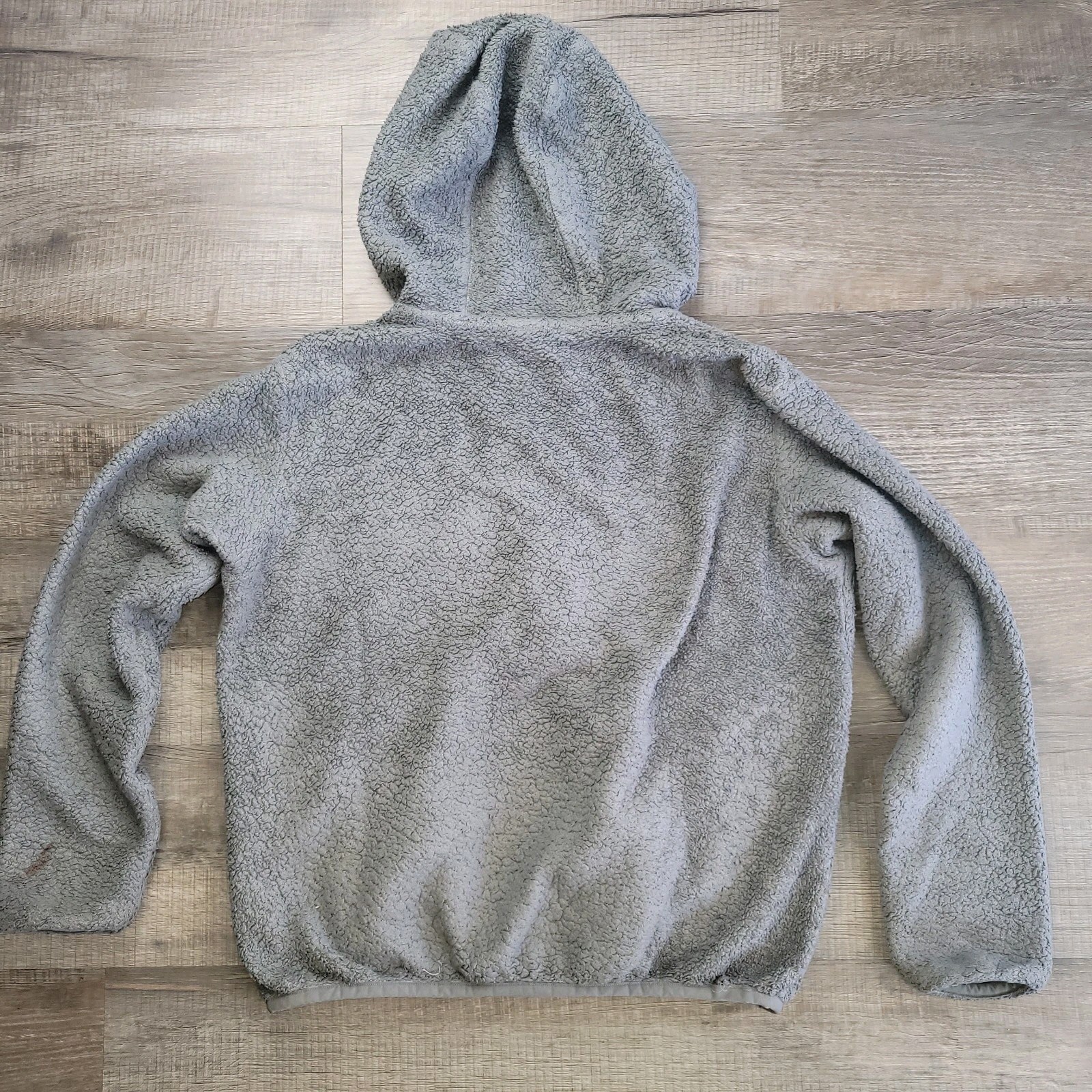 Patagonia Women's  Half Zip Hoodie Gray  Size M Lightweight  Outdoors  thumbnail 2