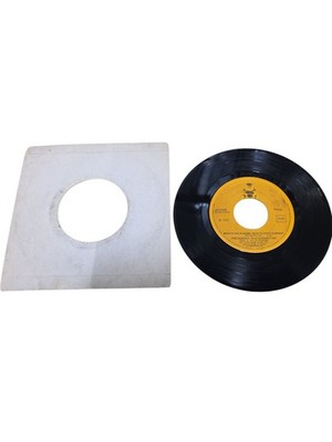 45 GIRI VINYL ANDREA - WHAT'S YOUR NAME, WHAT'S YOUR NUMBER - DR 9105 1975