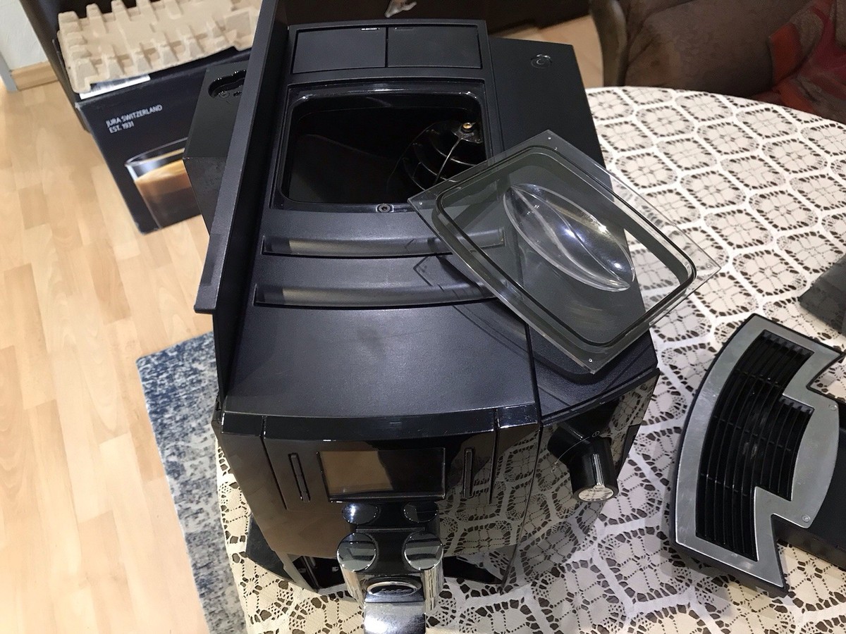 JURA E60 Kaffee-Vollautomat Piano Black 1450W Tassen (15082