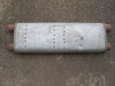 NORS Walker? Ford 1967 Mustang transverse Dual Inlet Exhaust Muffler  289 2V 4V