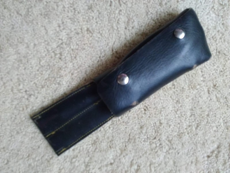 Vintage - Wyoming Bone Saw with Both Blades and Original Black Leather Sheath