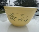 VINTAGE SMALL 401 PYREX SHENANDOAH MIXING BOWL 750 ML BEAUTIFUL CONDITION