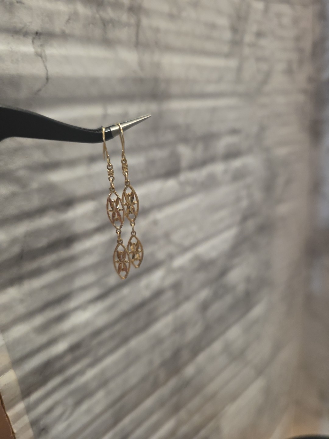 14k solid gold dangle earrings preowned vintage - image 3