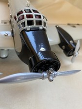 Märklin 1980 Junkers JU 52  Modellflugzeug mit Uhrwerkmotor hellgrau