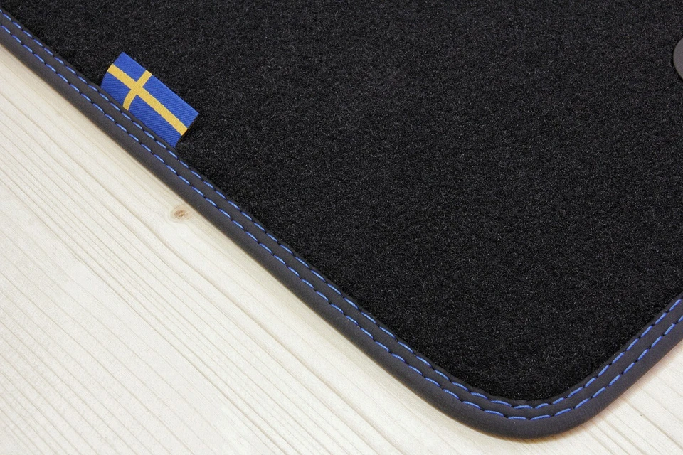 Alfombrillas diseño sueco aptas para Volvo XC60 a partir del año 11/2008-06/2017 - Imagen 2 de 4