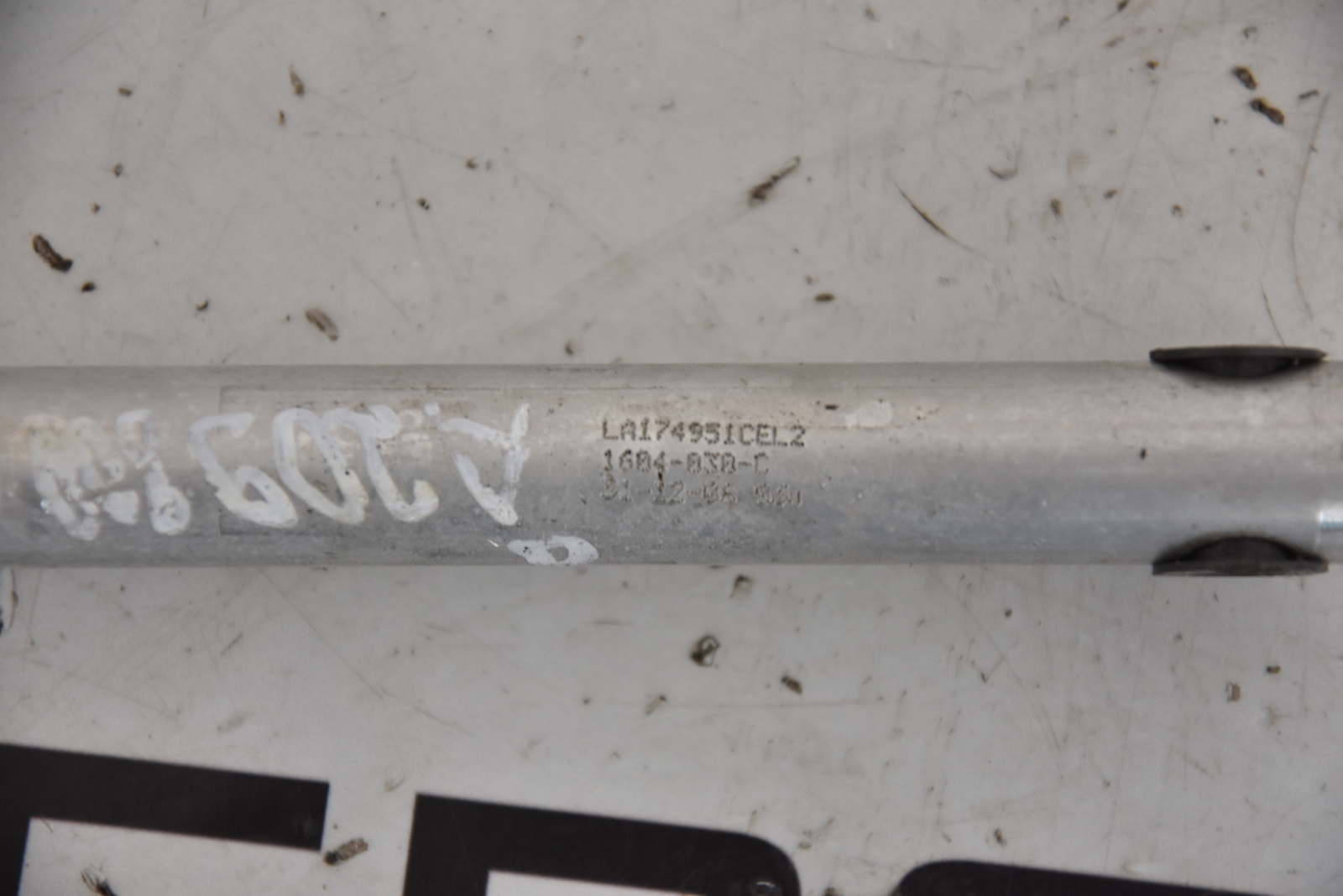 Mercedes CLK W209 Cabriolet Hydraulics Cylinder Hood Left or Right eBay