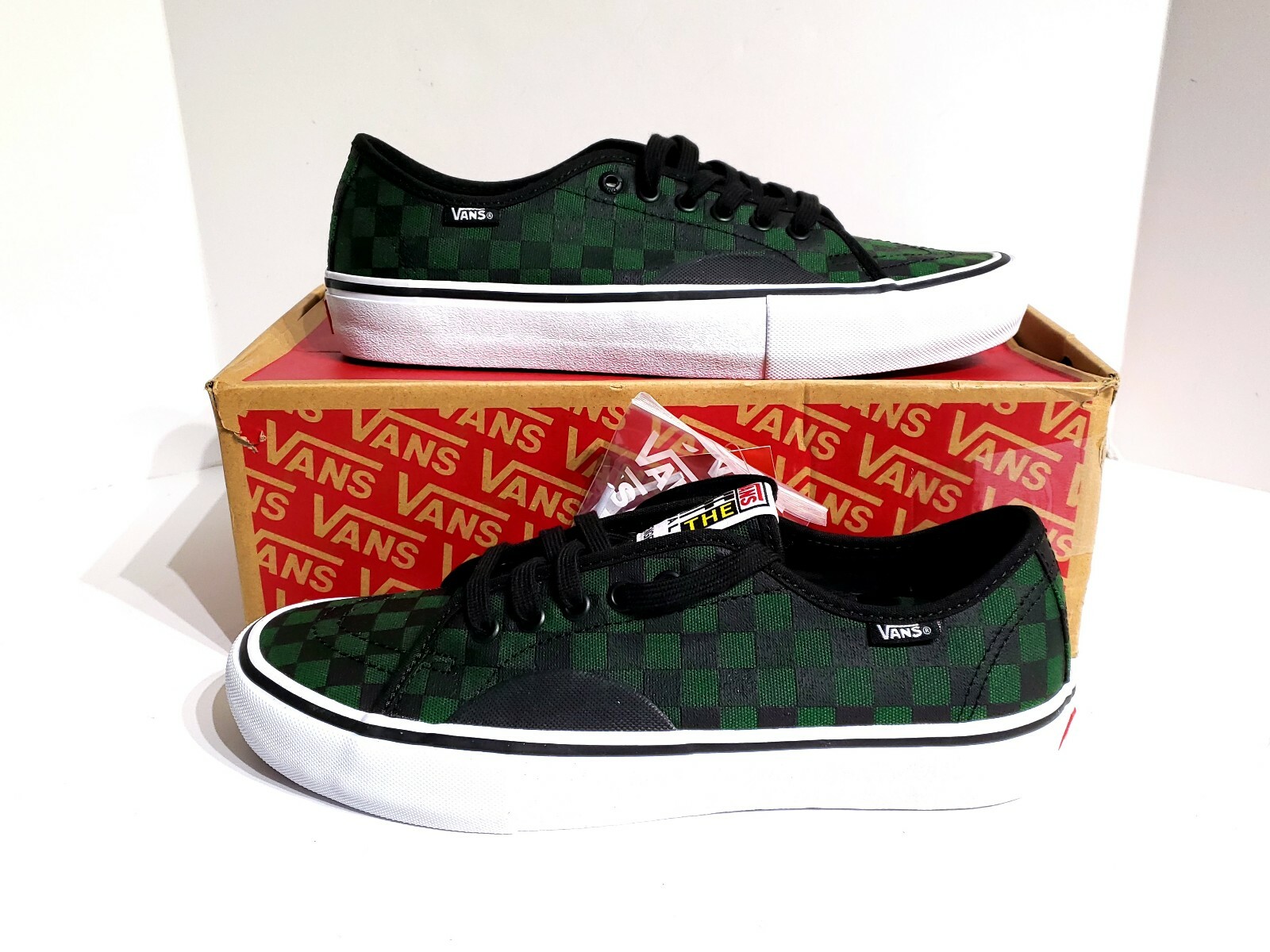 vans av classic black