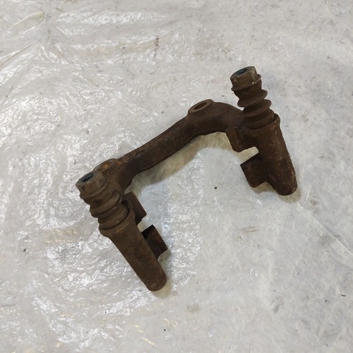 VW Golf IV 4 Bremssattelhalter Träger Halterung Bremssattel