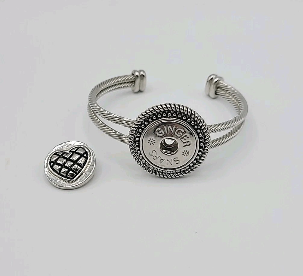 Ginger Snaps Cable Bangle Bracelet Silver Tone & … - image 1