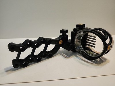 Trophy Ridge React Sight with React Technology 5 Pin - AS815