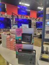 Vintage Radioshack 4 Band AM FM TV1 TV2 Radio Portavision 50 Model 12-687 New