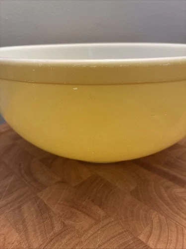 Vintage Pyrex Bowl  Primary Yellow No Number 4 QT Large Nesting Very Nice Retro.