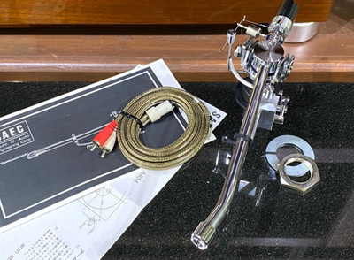 SAEC WE-308 Tonearm with SAEC Cable Weights Tested excellent condition Japan