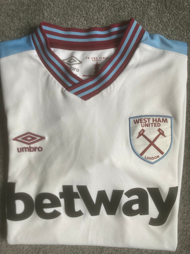 WEST HAM UNITED UMBRO AWAY SHIRT 2019/20 SIZE SMALL - Picture 5 of 8