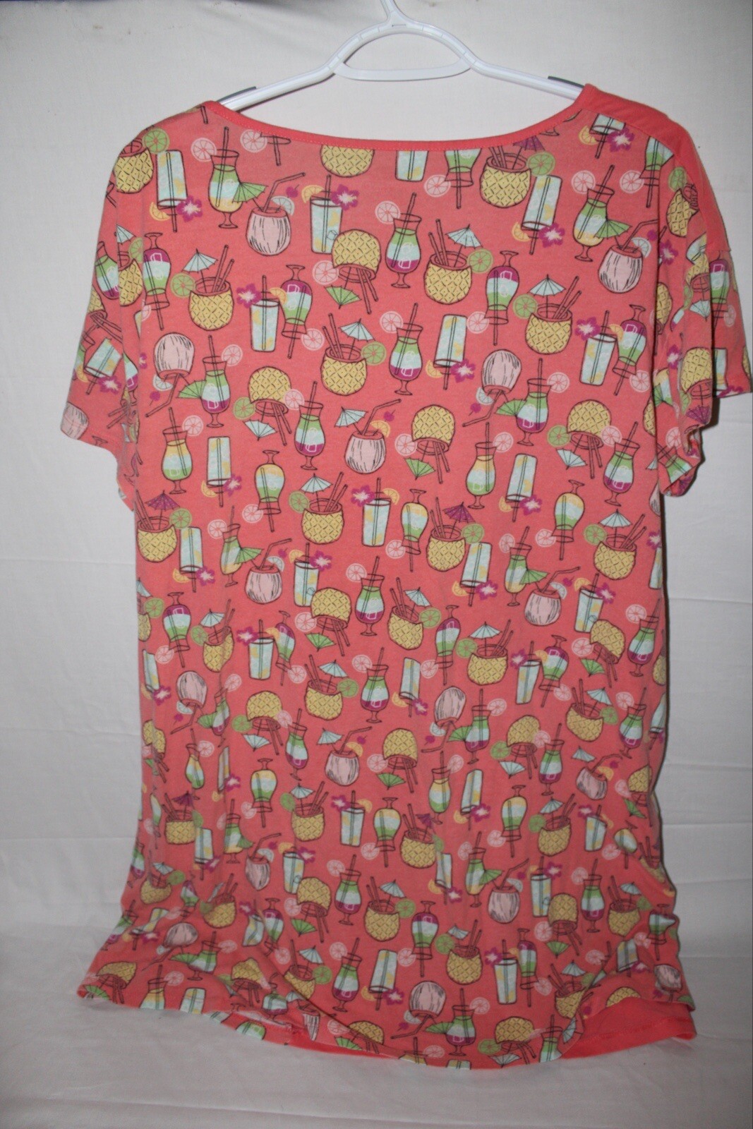 Secret Treasures Sleep Shirt Nightgown Nightshirt Size L/XL Pineapple