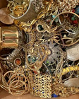 Jewelry 1 lb Lot -All intact ,Wearable, Estate, Vintage to Modern - Lot #GH356 — photo 1