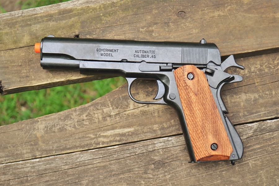 Non-Firing Denix Replica M1911A1 Colt .45 Caliber Pistol - Field