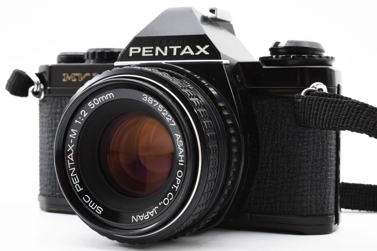 Pentax MV-1 35mm SLR フィルムカメラSMC 50mm F2 Pentax MV-1 35mm SLR Film Camera with 50mm F2 SMC A lens