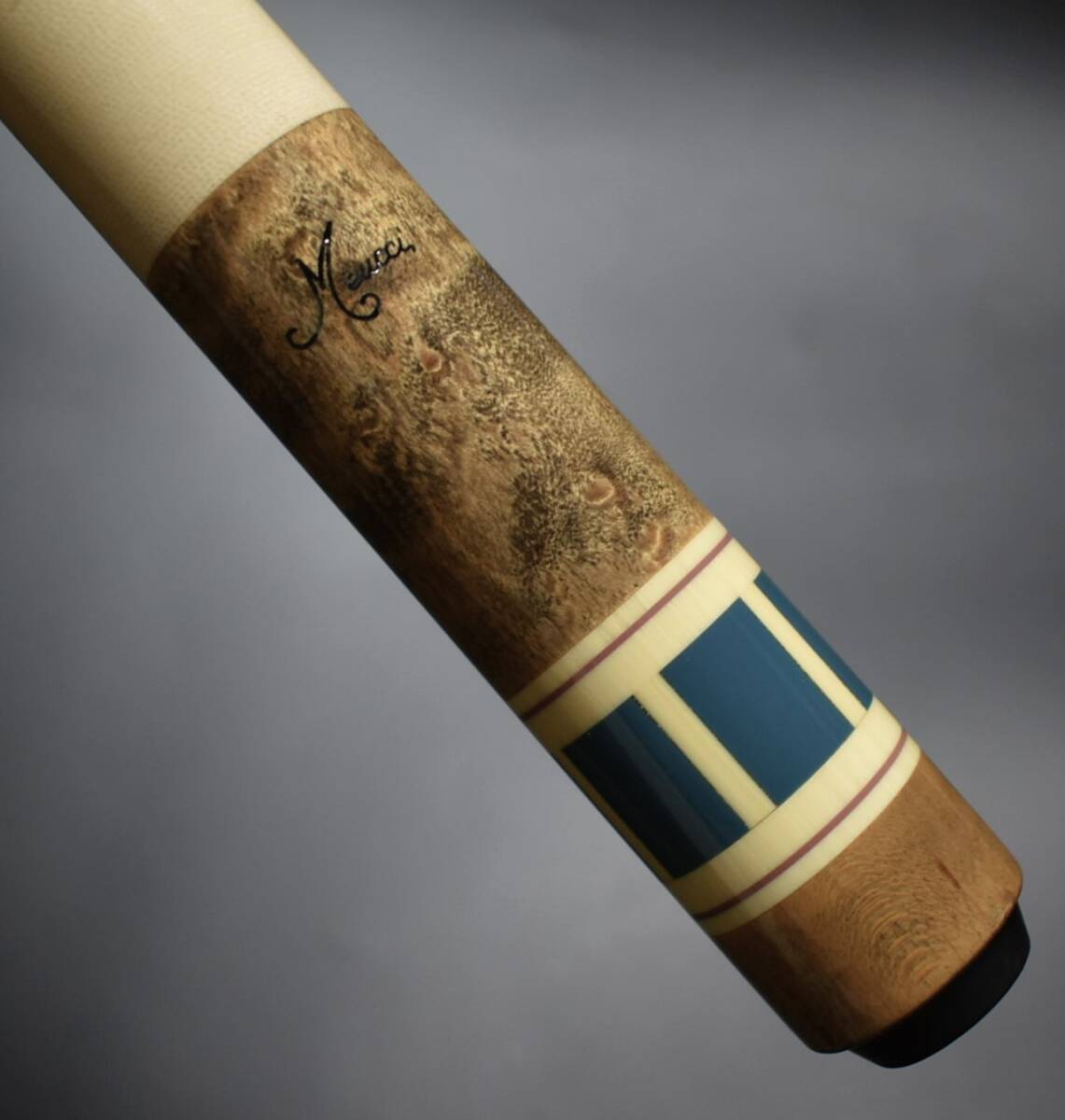 old Meucci Cue Jim Rempe 18 screw thread Lizard leather with old Meucci Cue Jim Rempe 18 screw thread Lizard leather with