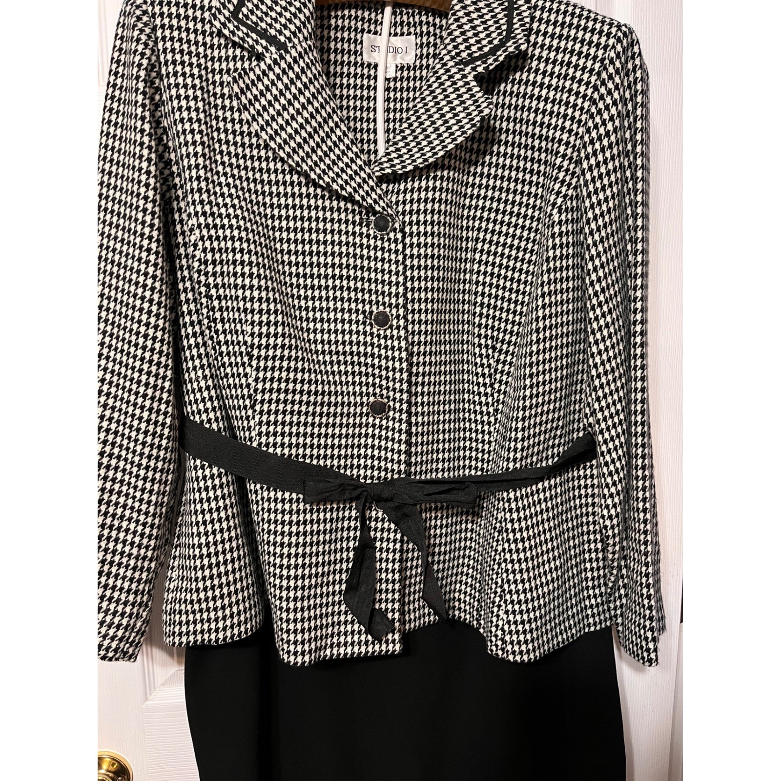 STUDIO I Houndstooth Button Front Blazer & Flounc… - image 2