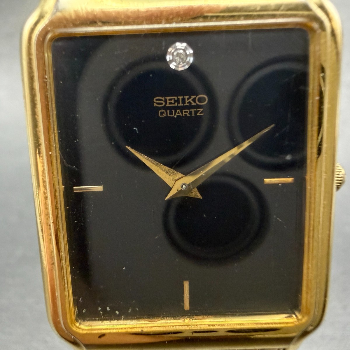 Seiko Tank Watch Men 27mm Black Dial Gold Tone Rectangle 5Y30-5189