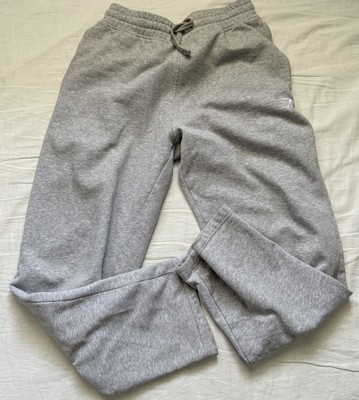 Gymshark Men's Essential Crest Straight Leg Jogger JW7 Grey Size