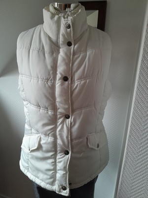 ''GIADA''Steppweste Damen 40/42 Creme, REISSVERSCHLUSS UND DRUCKKNÖPFE, TASCHEN!