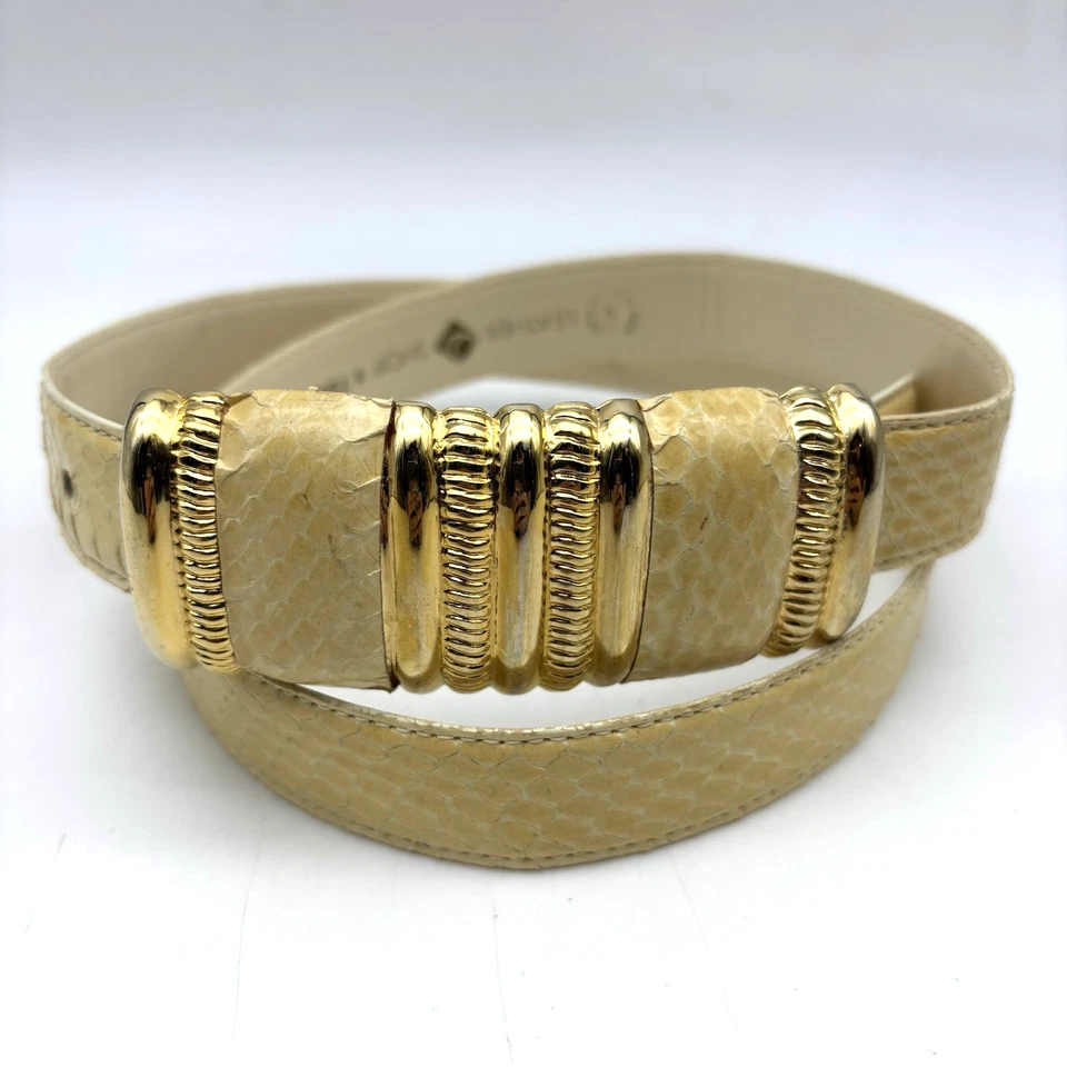 Cinturón con hebilla dorada de cuero genuino crema tienda cuero de serpiente vintage años 80 L 34" Foto 2 de 4