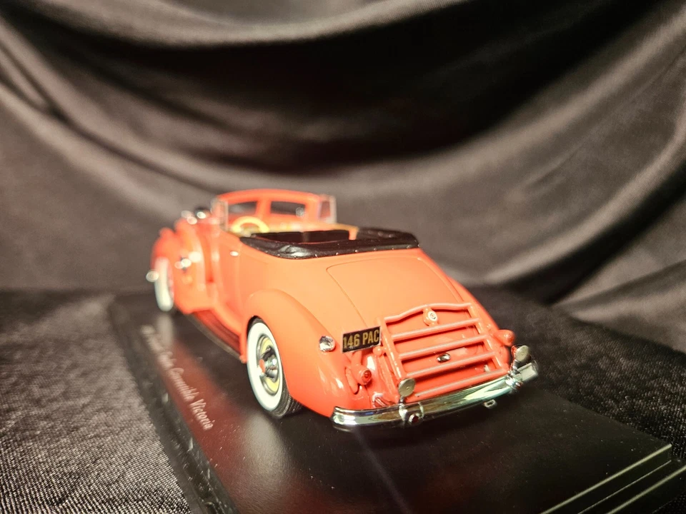 Automodello 1938 Packard Twelve Convertible Victoria 1:43 Scale Inv. #4247 - Image 2 of 4