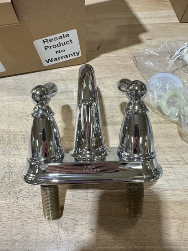 READ DESCRIPTION! MOEN Brantford 4” Centerset Low-Arc Bathroom Faucet in Chrome - Picture 4 of 4