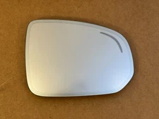 Volvo XC60 Original RIGHT RH Mirror glass with Heating Dimming Blind Spot Zone