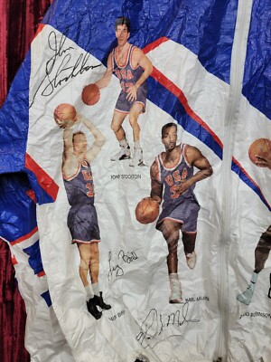 Rare Vintage TYVEK Dream Team USA Olympic Basketball 1992 Paper