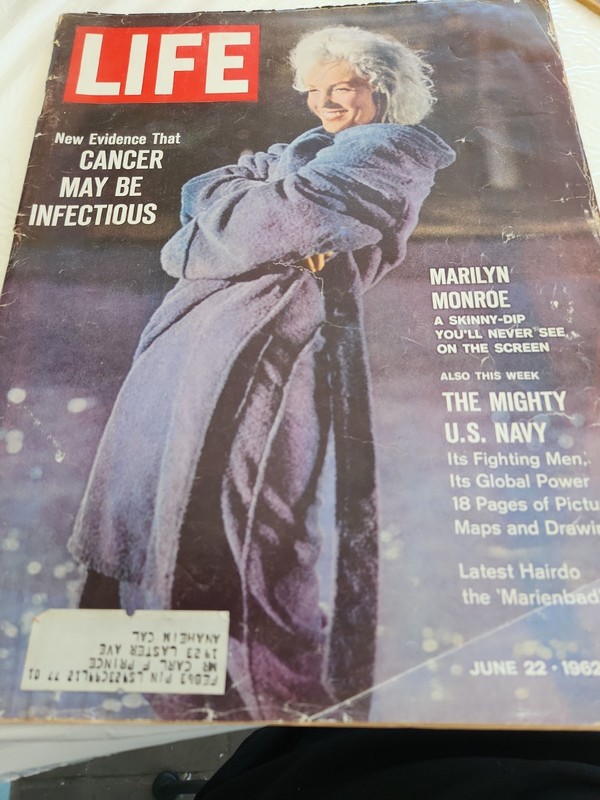 LIFE MAGAZINE - June 22 1962 - Marilyn Monroe A Skinny Dip
