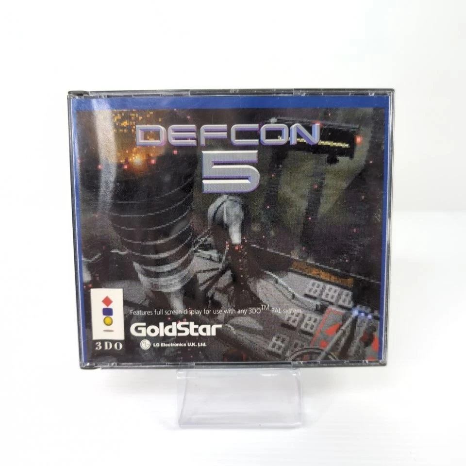 Defcon 5 3DO gioco RARO Big Box Complete with Manual - Tested - Immagine 2 di 4