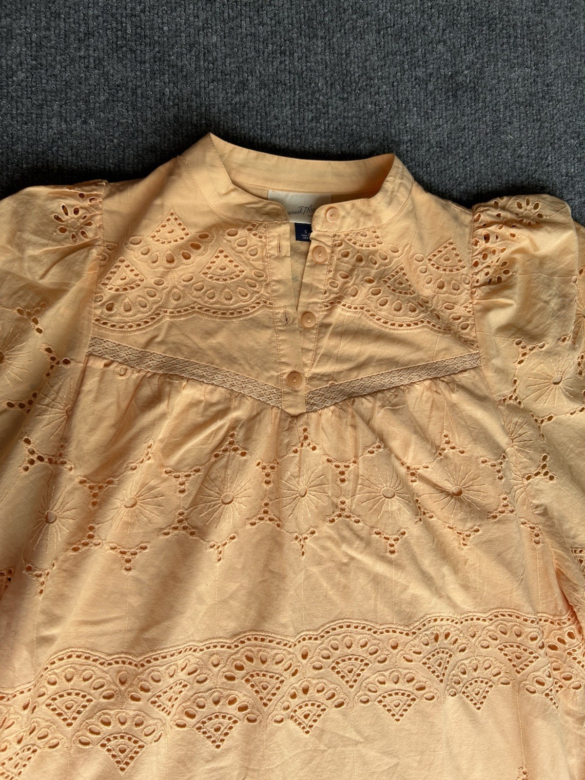 Universal Thread Peach Eyelet Lace Shift Dress Mo… - image 6