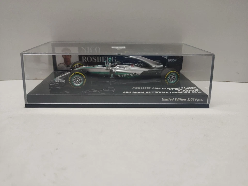 Mercedes W07 Rosberg Abu Dhabi GP World Champion 2016 1/43 Minichamps - Photo 2/4