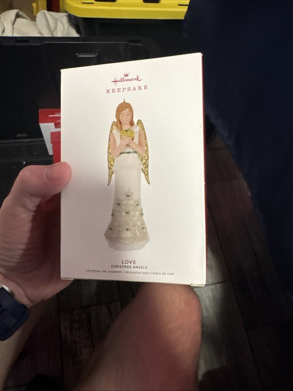 HALLMARK Keepsake 2019 LOVE Christmas Angels Series #2 CHRISTMAS ORNAMENT Angel