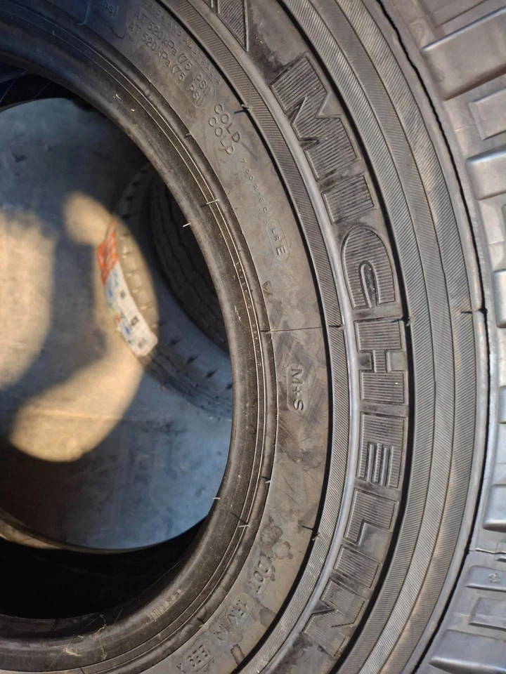 Michelin 7.50R16c XZL Tyre - Image 3 of 4