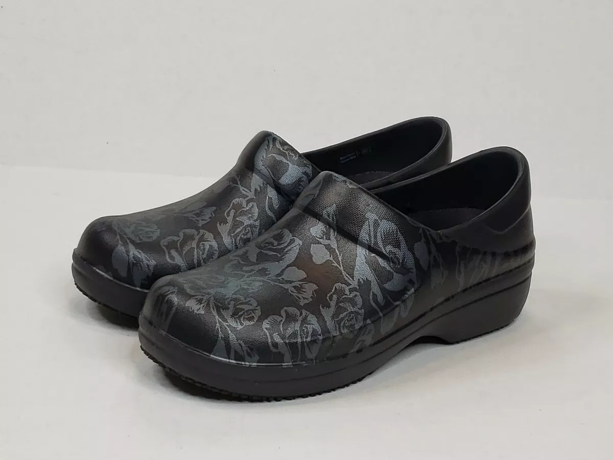 Professional crocs nurses sale