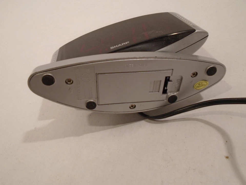 Sharp LED Digital Alarm Clock, Swivel Base, silver Case DisplayTime Alarm Dimmer - Image 4 of 4