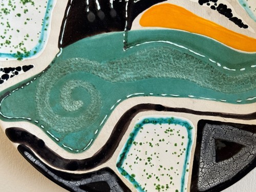 Miami's Artist Gloria Lorenzo 1992 Abstract Hand Painted Ceramic Wall Plate - Picture 4 of 10