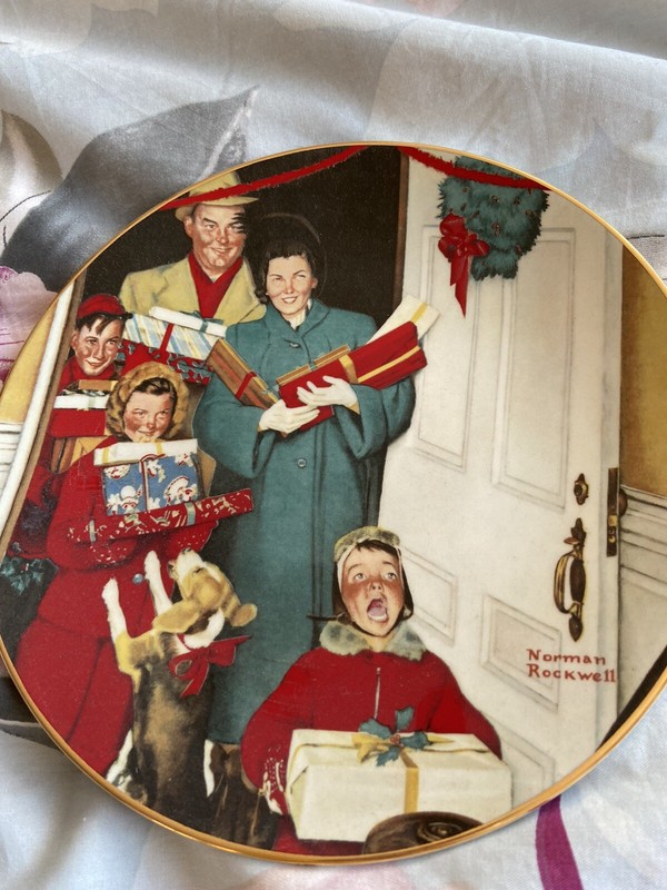Norman Rockwell Plate Presents For All