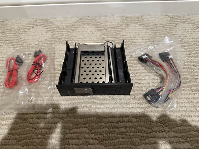 StarTech S25SLOTR 2.5in SATA Removable Hard Drive Bay for PC Expansion Slot